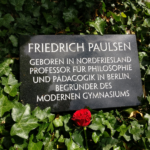 Paulsens Grab auf dem Alten St.-Matthäus-Kirchhof in Berlin-Schöneberg